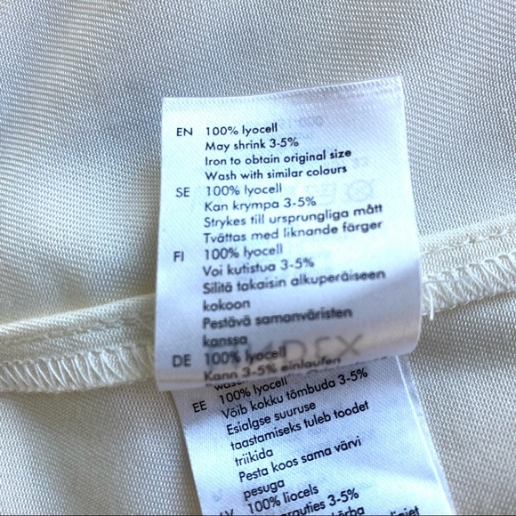 LINDEX Button Down Side Pockets Dress - Picture 14 of 15